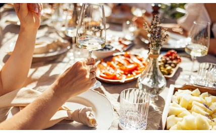 Zdrowe przekąski na imprezę w domu