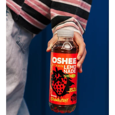 OSHEE Vitamin Lemonade S-COOL truskawka 555 ml