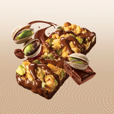 OSHEE Wholenut baton z całymi orzechami pistacja &amp; ciemna czekolada 40 g