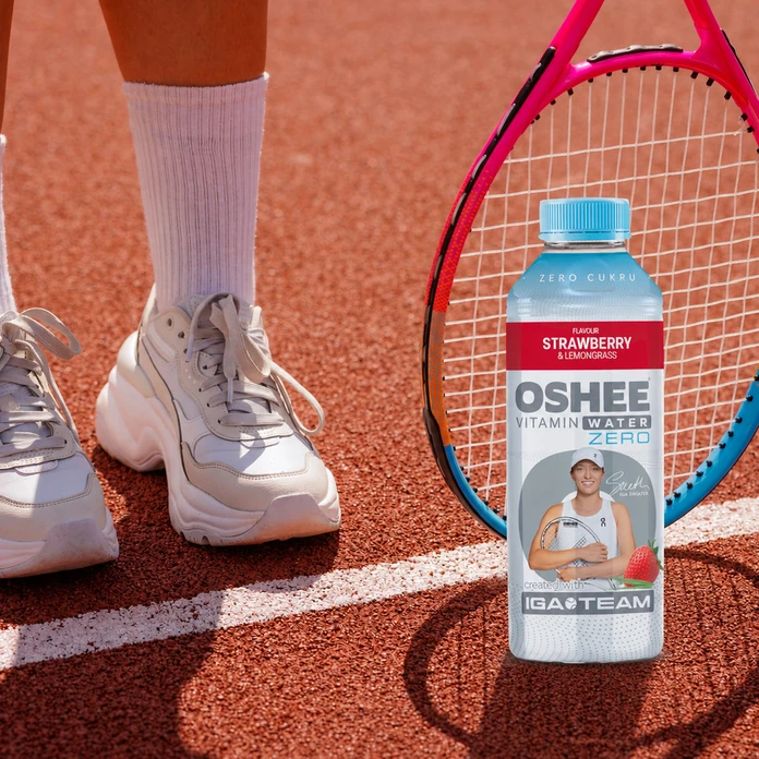 OSHEE Vitamin Water ZERO truskawka - trawa cytrynowa 555 ml