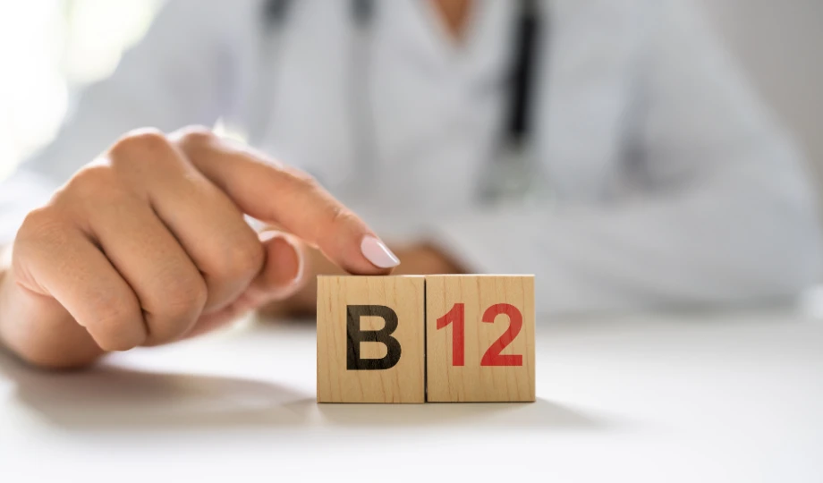 Witamina B12 - właściwości, źródła i suplementacja