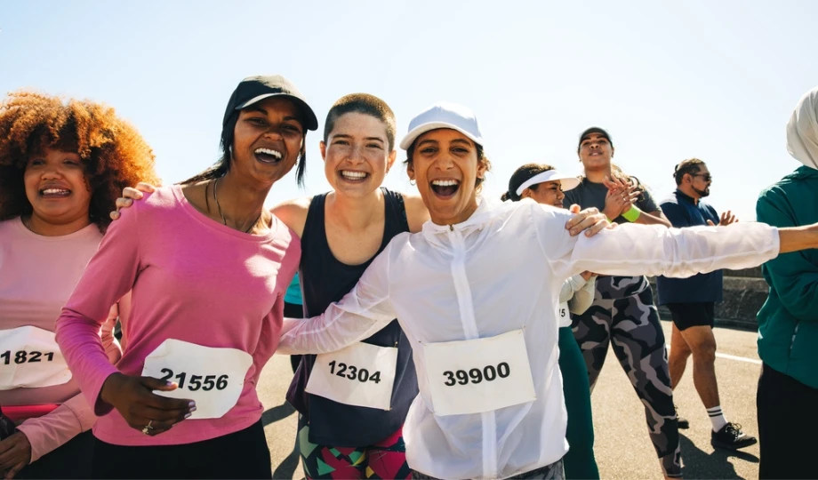 Nawodnienie a wydajność fizyczna: Jak picie wody wpływa na Twoje wyniki sportowe?