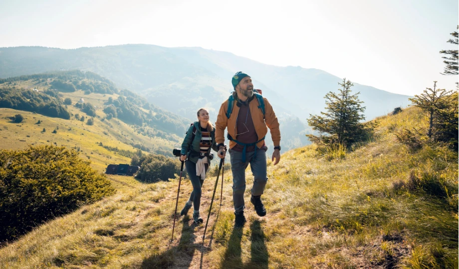 Co pić podczas górskich wędrówek?